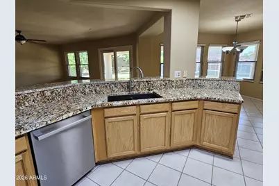 4135 E Pinto Lane, Phoenix, AZ 85050 - Photo 12