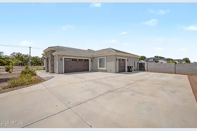 17424 W Keim Drive, Waddell, AZ 85355 - Photo 6