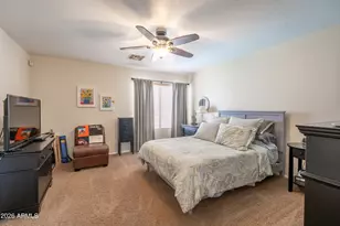 9644 W Hatcher Rd, Peoria, AZ 85345 - Photo 34