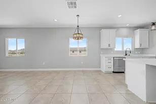 20411 W Mountain Sage Dr, Buckeye, AZ 85326 - Photo 4