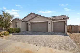 1838 N Hubbard Ln, Casa Grande, AZ 85122 - Photo 2