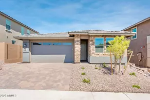13320 W Eagle Feather Rd, Peoria, AZ 85383 - Photo 1