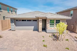 13320 W Eagle Feather Rd, Peoria, AZ 85383 - Photo 2