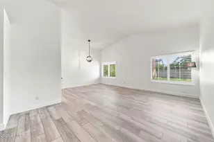 5519 E Grandview Rd, Scottsdale, AZ 85254 - Photo 8