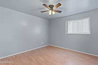 5802 N 61st Drive, Glendale, AZ 85301 - Photo 16