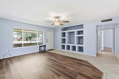 10819 W Cameo Drive, Sun City, AZ 85351 - Photo 6