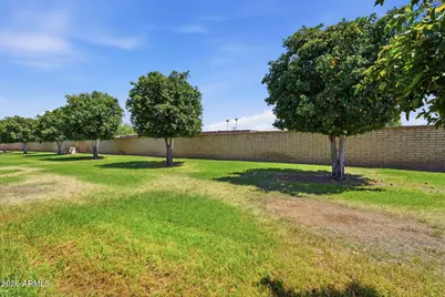 10819 W Cameo Drive, Sun City, AZ 85351 - Photo 30