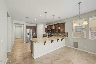 22188 N 101st Dr, Peoria, AZ 85383 - Photo 10
