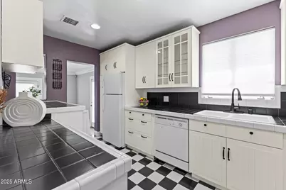 2009 N 17th Avenue, Phoenix, AZ 85007 - Photo 6