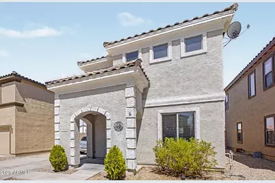 17373 N 185th Drive, Surprise, AZ 85374 - Photo 4