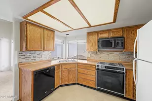 10526 E Bellflower Dr, Sun Lakes, AZ 85248 - Photo 10