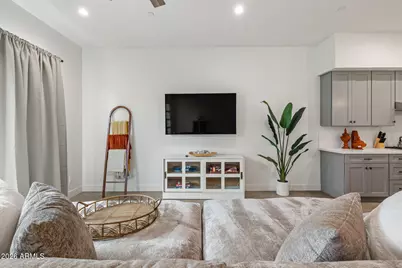 5151 N 13th Place #7, Phoenix, AZ 85014 - Photo 8