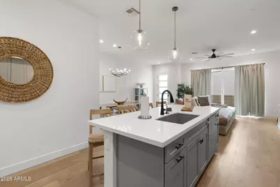 5151 N 13th Place #7, Phoenix, AZ 85014 - Photo 4