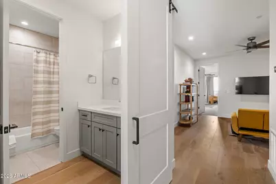 5151 N 13th Place #7, Phoenix, AZ 85014 - Photo 32