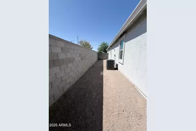24170 W Flores Drive, Buckeye, AZ 85326 - Photo 34