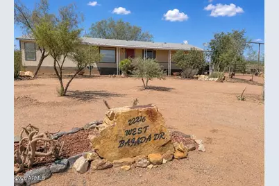 22216 W Bajada Drive, Wittmann, AZ 85361 - Photo 8
