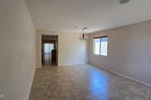 40720 N Trailhead Way, Phoenix, AZ 85086 - Photo 4