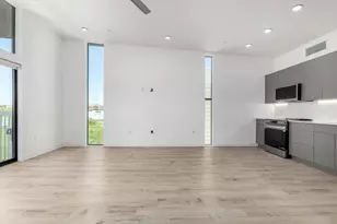 531 E Willetta St, Phoenix, AZ 85004 - Photo 4
