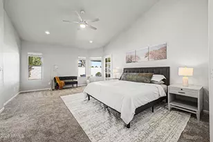 1042 W Newport Beach Dr, Gilbert, AZ 85233 - Photo 18