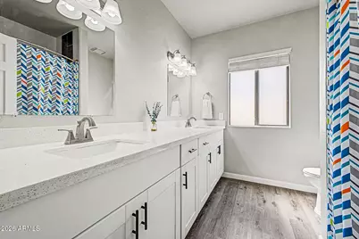 1042 W Newport Beach Drive, Gilbert, AZ 85233 - Photo 26
