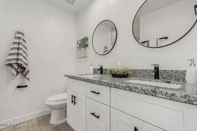 1823 W Hadley Street, Phoenix, AZ 85007 - Photo 8