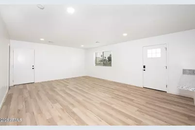 1823 W Hadley Street, Phoenix, AZ 85007 - Photo 4
