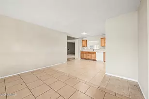 5807 W Cambridge Ave, Phoenix, AZ 85035 - Photo 10