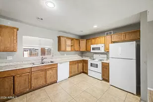 5807 W Cambridge Ave, Phoenix, AZ 85035 - Photo 12