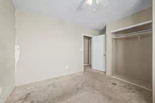 5807 W Cambridge Ave, Phoenix, AZ 85035 - Photo 22