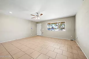5807 W Cambridge Ave, Phoenix, AZ 85035 - Photo 8
