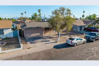 5807 W Cambridge Avenue, Phoenix, AZ 85035 - Photo 42