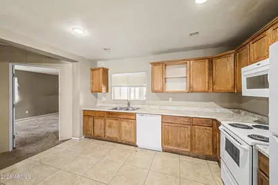 5807 W Cambridge Avenue, Phoenix, AZ 85035 - Photo 16