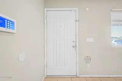 5807 W Cambridge Avenue, Phoenix, AZ 85035 - Photo 6