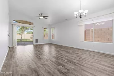 1334 S Heritage Drive, Gilbert, AZ 85296 - Photo 4