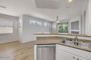 705 W Queen Creek Rd, Chandler, AZ 85248 - Photo 14