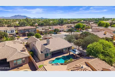 4352 E Santa Fe Court, Gilbert, AZ 85297 - Photo 8