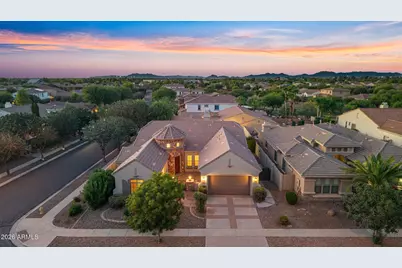 4352 E Santa Fe Court, Gilbert, AZ 85297 - Photo 4