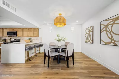 601 E Wescott Drive, Phoenix, AZ 85024 - Photo 2
