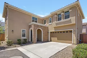 670 S Owl Dr, Gilbert, AZ 85296 - Photo 2