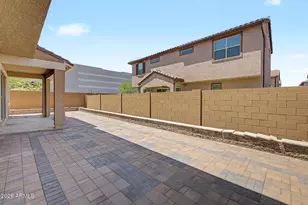 670 S Owl Dr, Gilbert, AZ 85296 - Photo 56