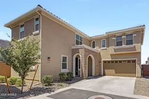 670 S Owl Dr, Gilbert, AZ 85296 - Photo 4