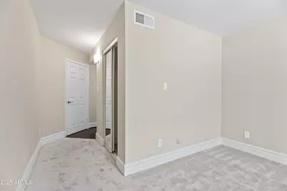 3825 E Camelback Road #Unit 114, Phoenix, AZ 85018 - Photo 16