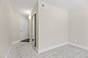 3825 E Camelback Rd, Phoenix, AZ 85018 - Photo 16
