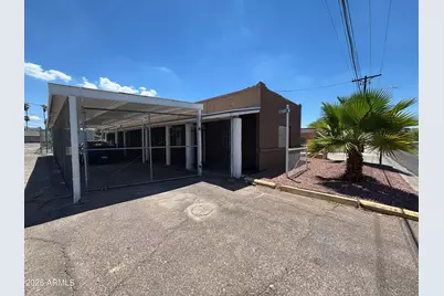 17 W Alta Vista Road, Phoenix, AZ 85041 - Photo 1