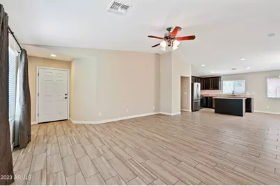 2209 E Hazeltine Way, Gilbert, AZ 85298 - Photo 10