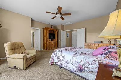 10947 E Sylvan Avenue, Mesa, AZ 85212 - Photo 12