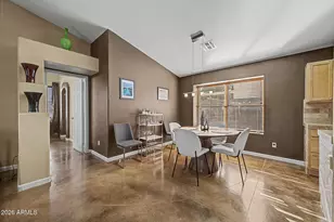 2253 E Heston Dr, Phoenix, AZ 85024 - Photo 8