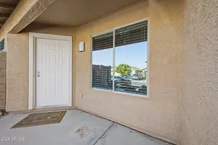 2253 E Heston Dr, Phoenix, AZ 85024 - Photo 4