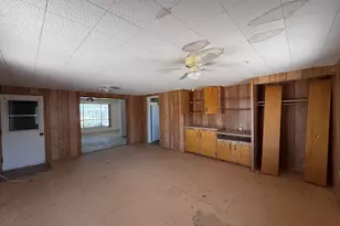 11007 W Florida Ave, Sun City, AZ 85351 - Photo 14
