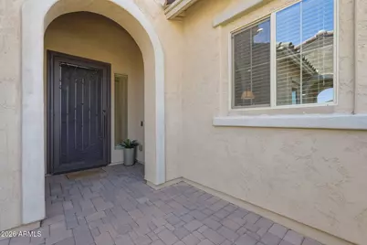 10631 E Thatcher Avenue, Mesa, AZ 85212 - Photo 2